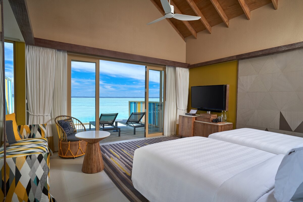 4D3N Combo Island – Hard Rock Hotel Maldives A2 (2N Local + 1N Resort)-Platinum Overwater Villa.