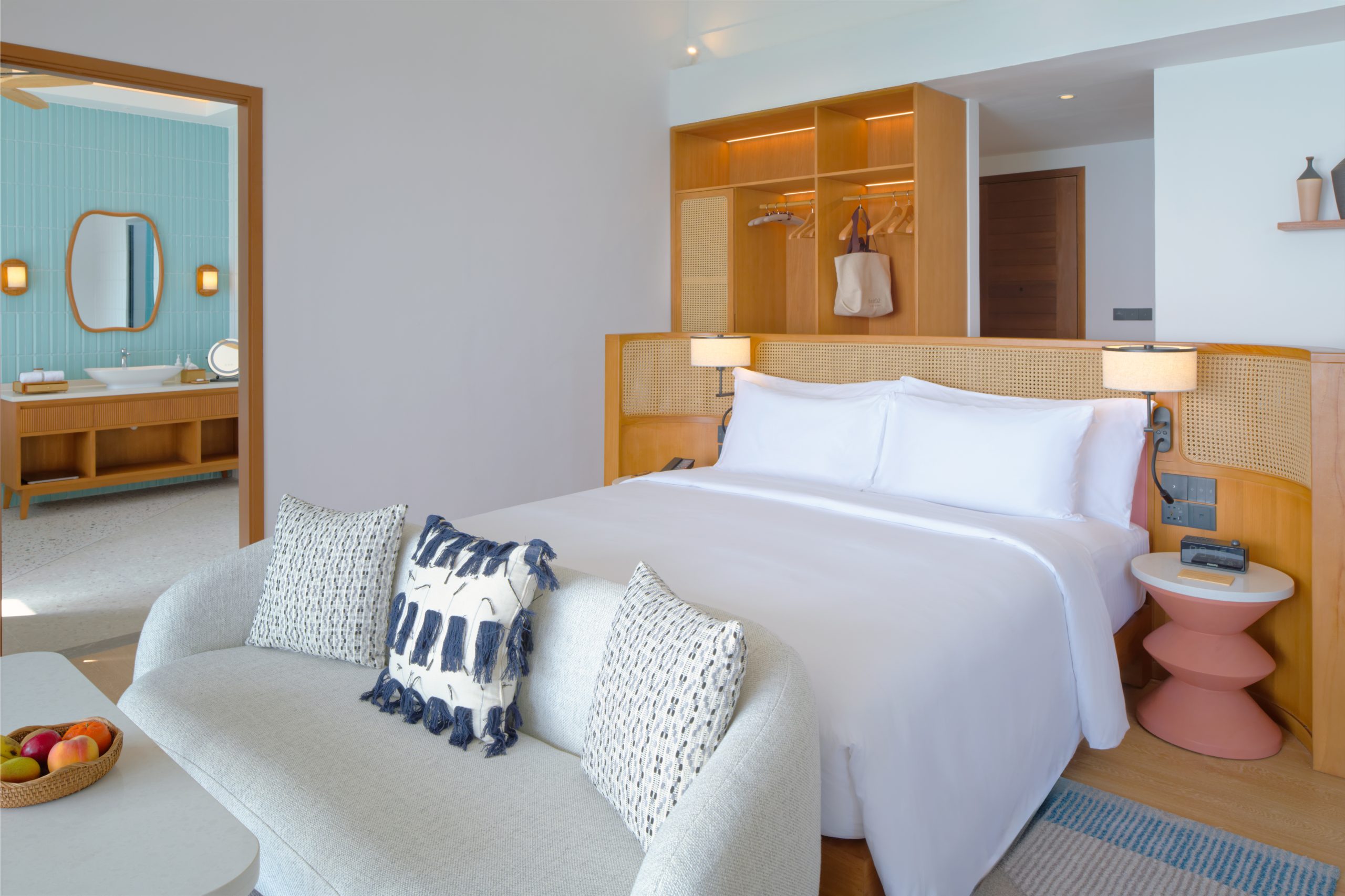 4D3N Combo Island – DusitD2 Feydhoo Maldives B2 (1N Local + 2N Resort)-Overwater Pool Villa