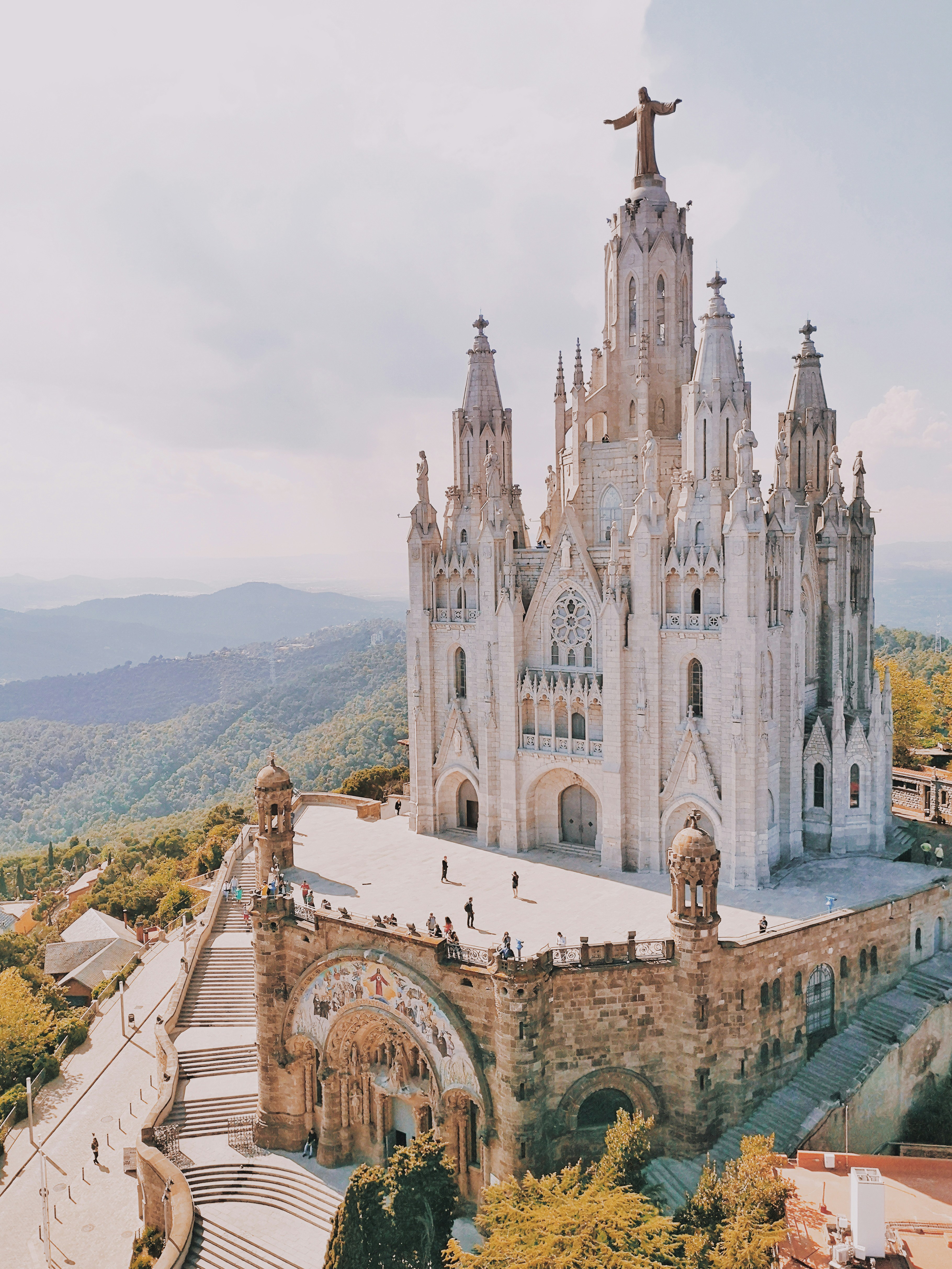 SPAIN PORTUGAL MOROCCO + BARCELONA (SPMB)