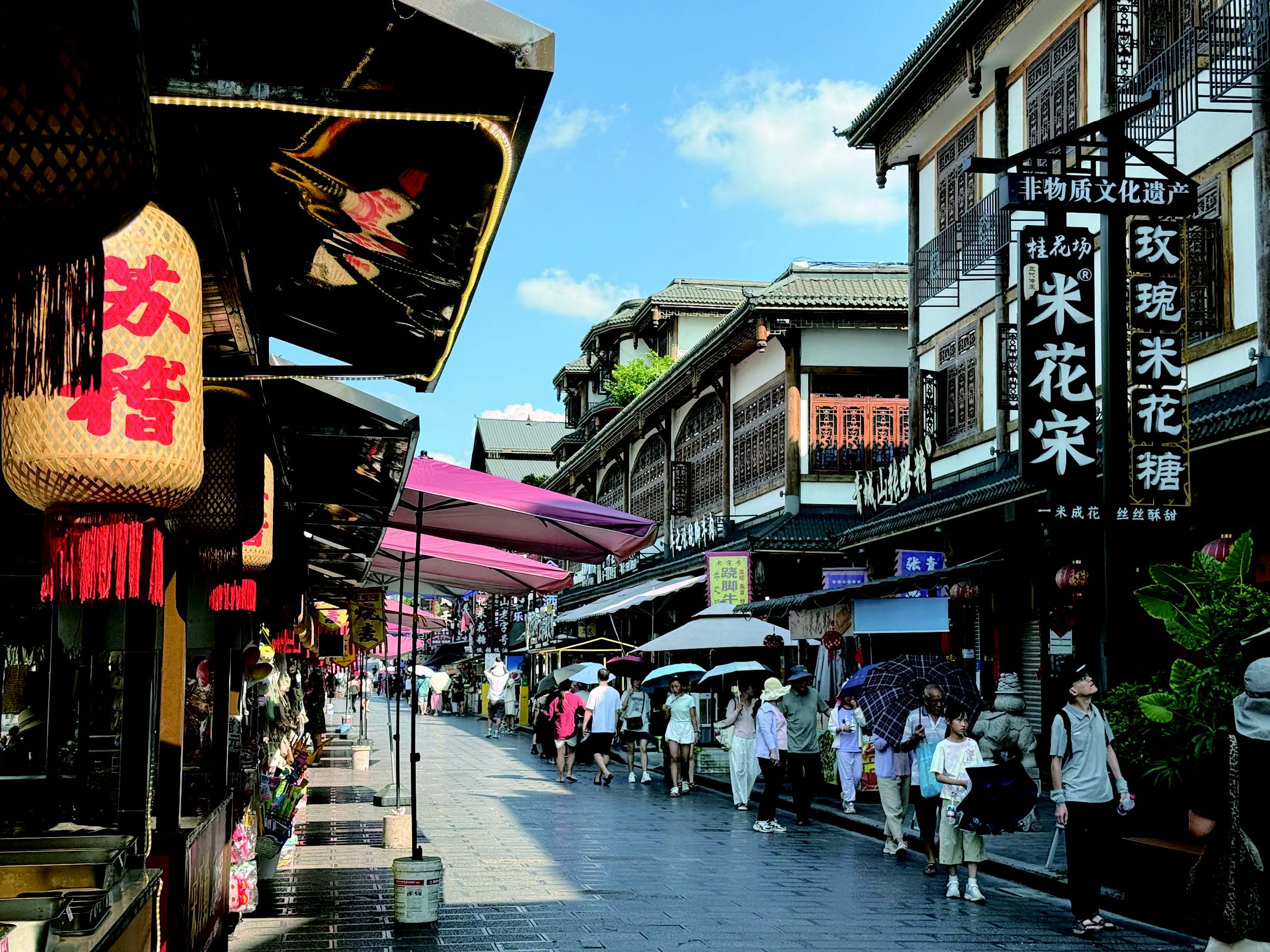 天府四川+九寨沟 HEAVEN SICHUAN + JIUZHAI VALLEY