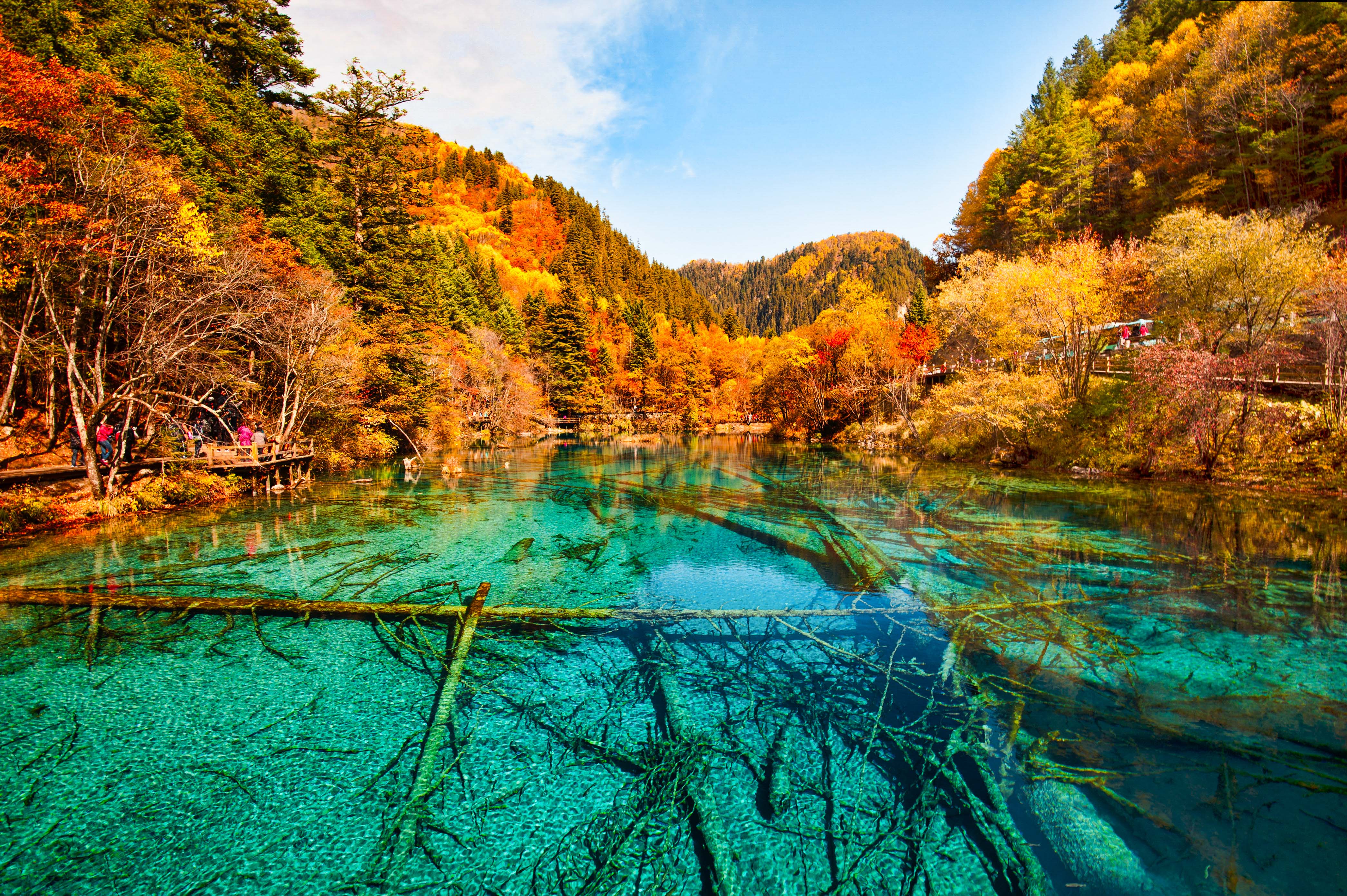 山城秘境·重庆至九寨沟 WONDERS OF MOUNTAIN CTY FROM CHONGQING TO JIUZHAIGOU