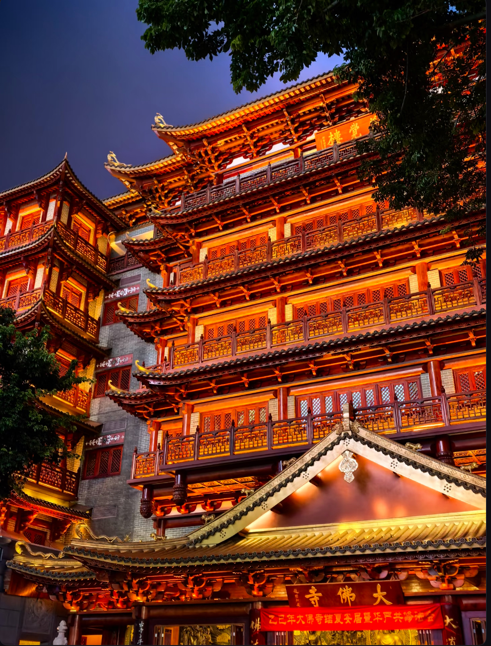 7天5晚 吃在广州. AI 在深圳 (7D5N GOURMET GUANGDONG.AI SHENZHEN)