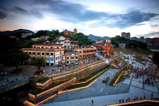 7天5晚 重庆遇见成都 (7D5N CHONGQING + CHENGDU) - EX PEN