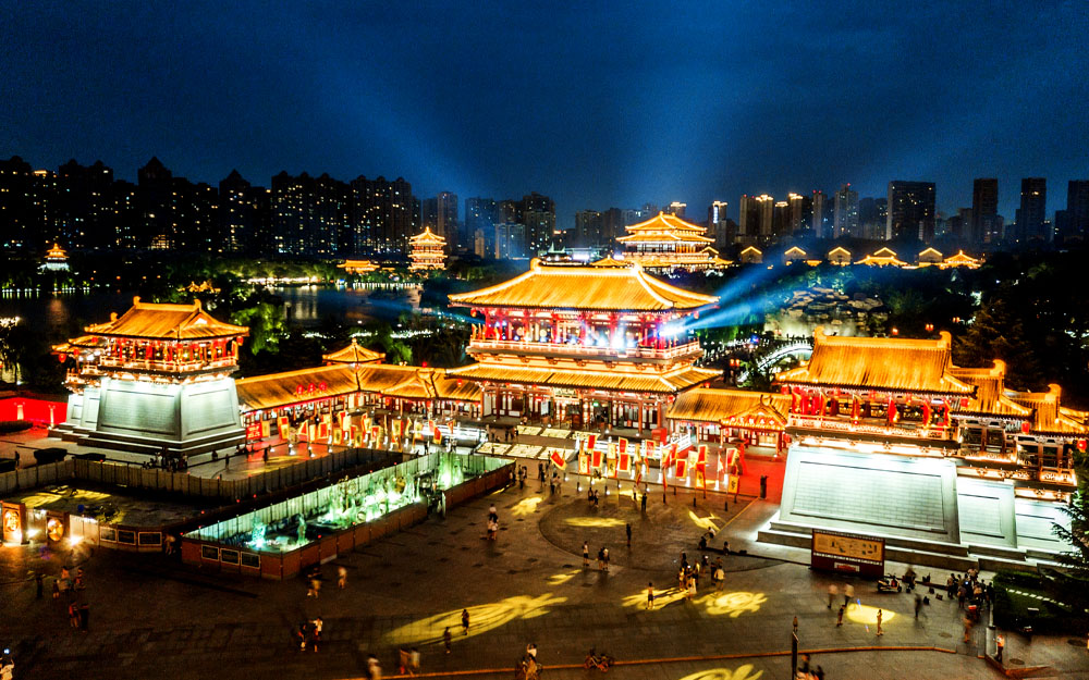 7天5晚 西安河南. 智行中国 (ZHENG ZHOU XI'AN)