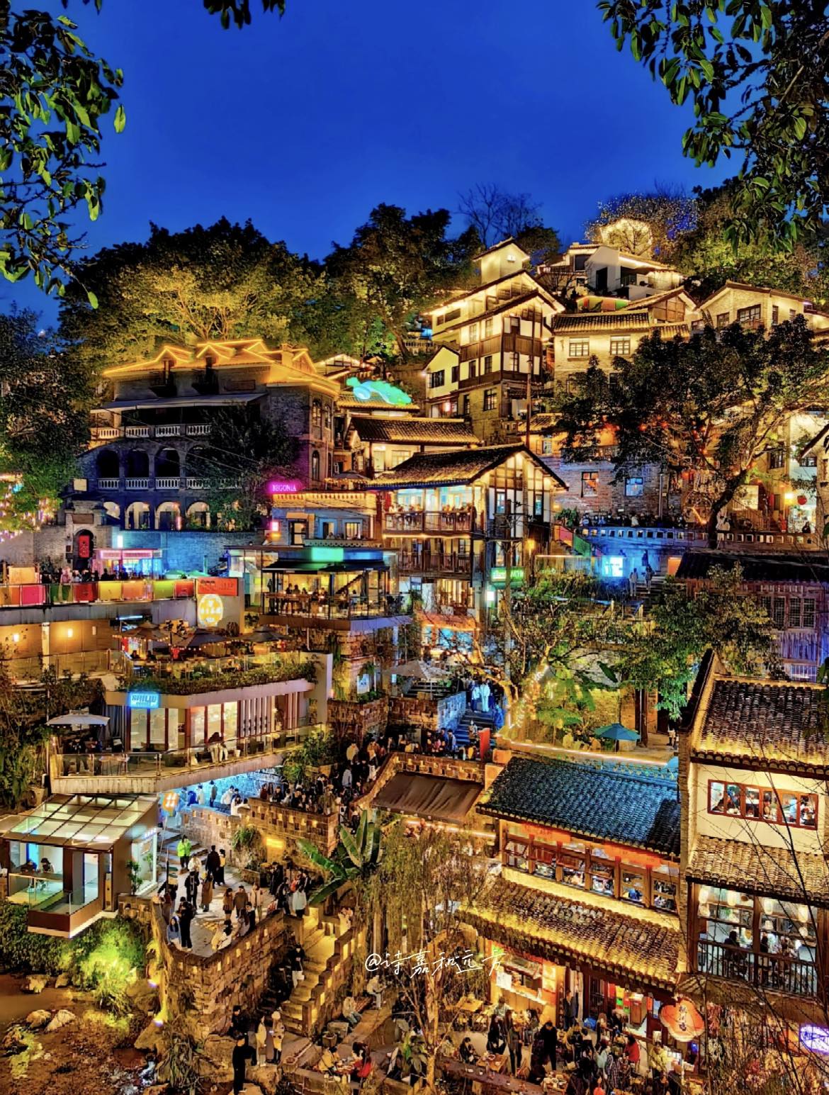 6天5晚 巴渝秘境. 重庆武隆彭水 (CHONG QING + WULONG)