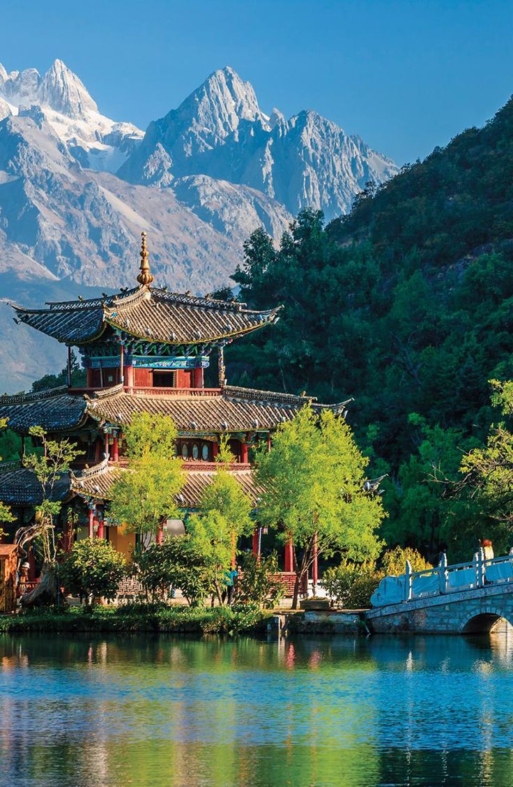 MUSLIM HERITAGE OF YUNNAN