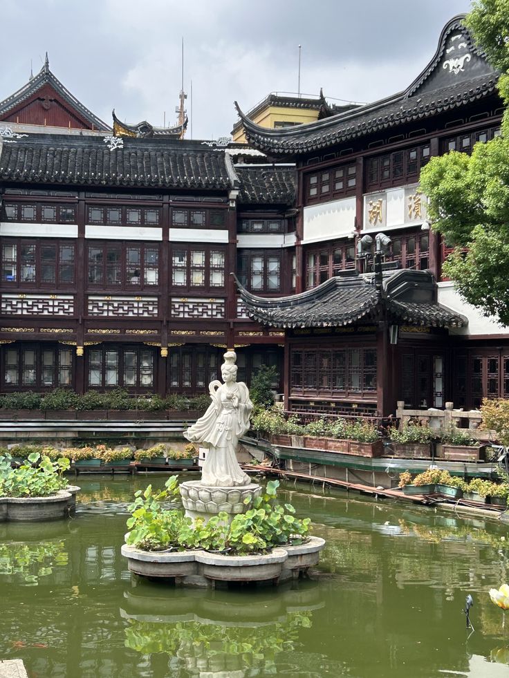 UNESCO-listed Couple's Retreat Garden