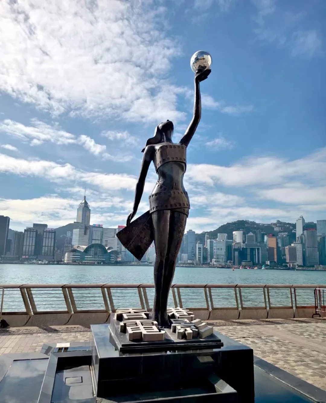 9 天古晋直飞广州(中港澳) HONGKONG+MACAU