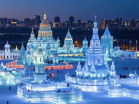 哈尔滨冰雪⼤世界 | Harbin Snow World
